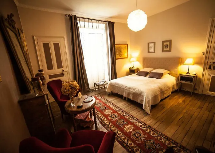 La Pause Angevine Bed & Breakfast